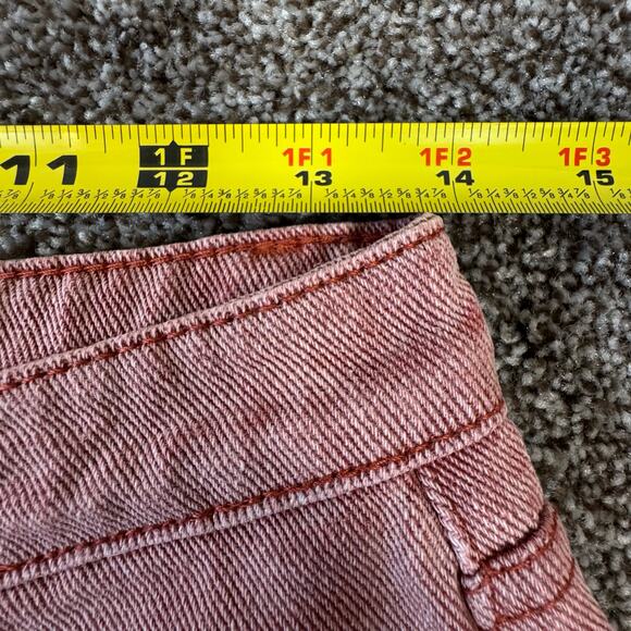 POL NWOT Women's Size Medium Thrashed Raw Hem Deep Rose High Waist Shorts Anthro - Picture 5 of 10